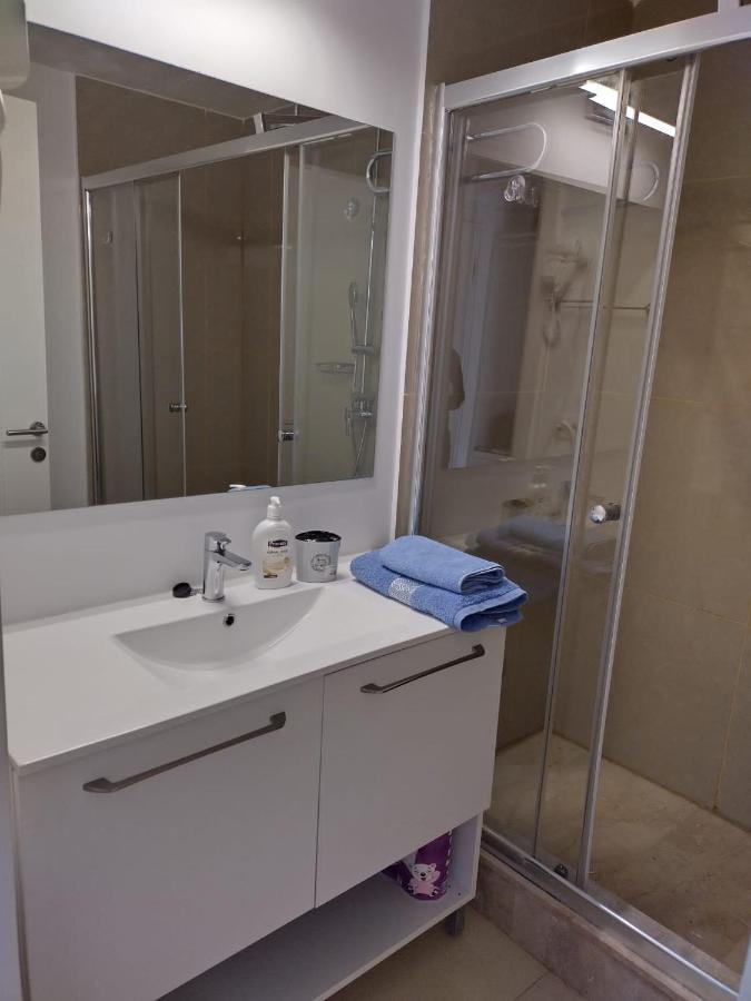 Blaxy Resort Stefi Cu Acces La Piscine Gratuit Douazeci si Trei August Bagian luar foto